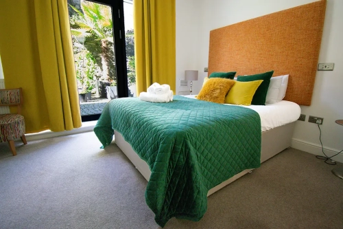 Room-1-Beachcliff-0198