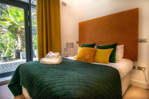 Room-1-Beachcliff-0208