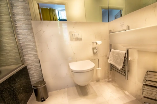 Room-1-Beachcliff-0211