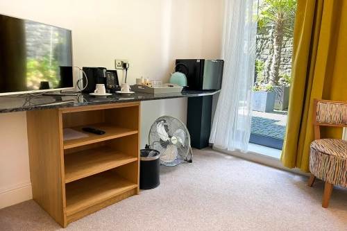 Room-1-Beachcliff-2688