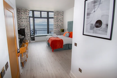 Room-2-Beachcliff-0239