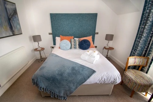 Room-7-Beachcliff-0122